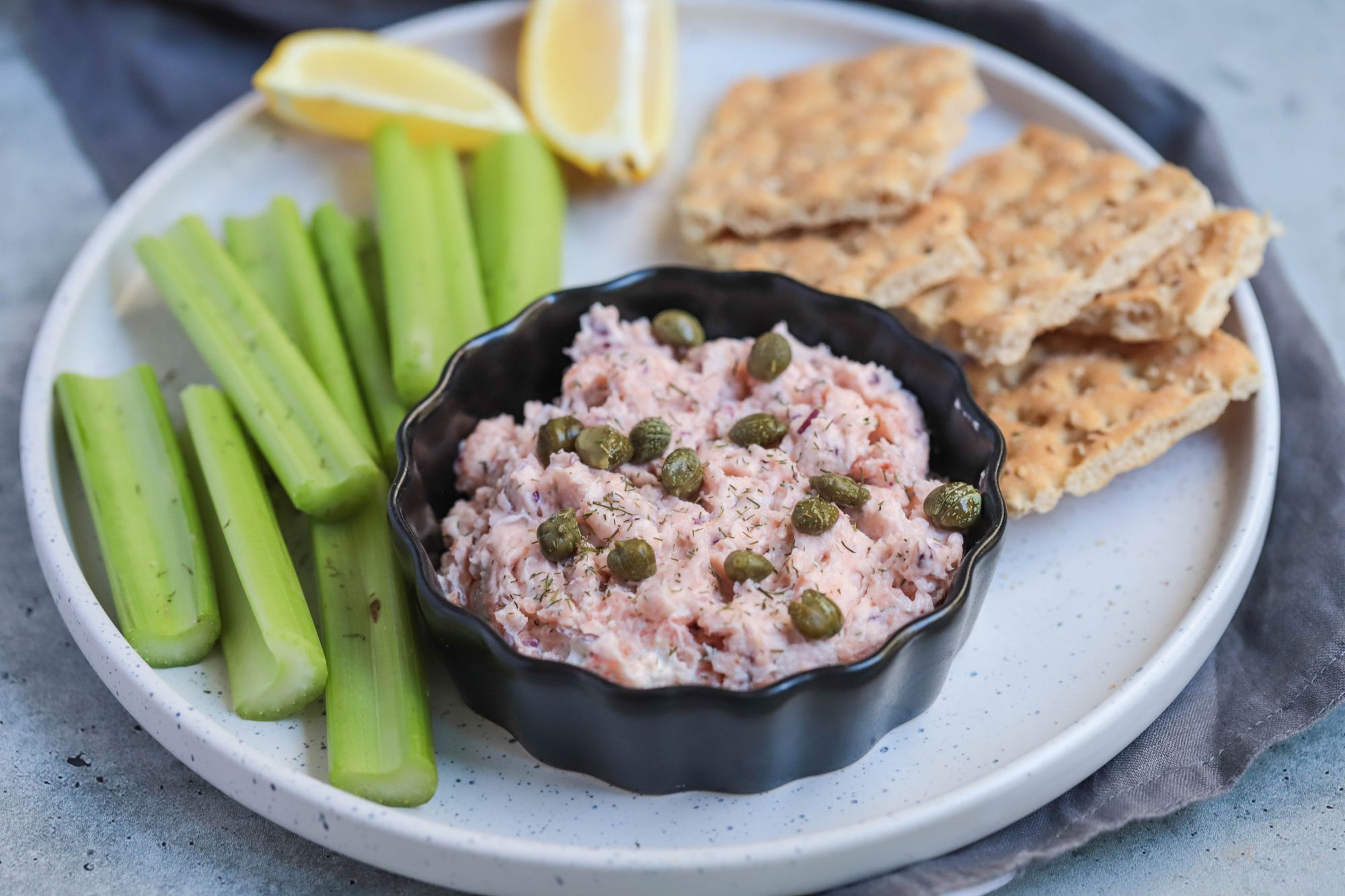 4-Ingredient Smoked Salmon Party Dip